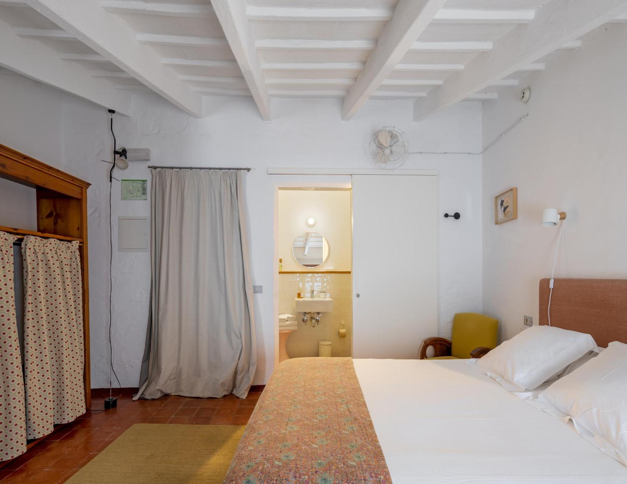 Ses Sucreres Small & Slow Hotel Ферериес Екстериор снимка